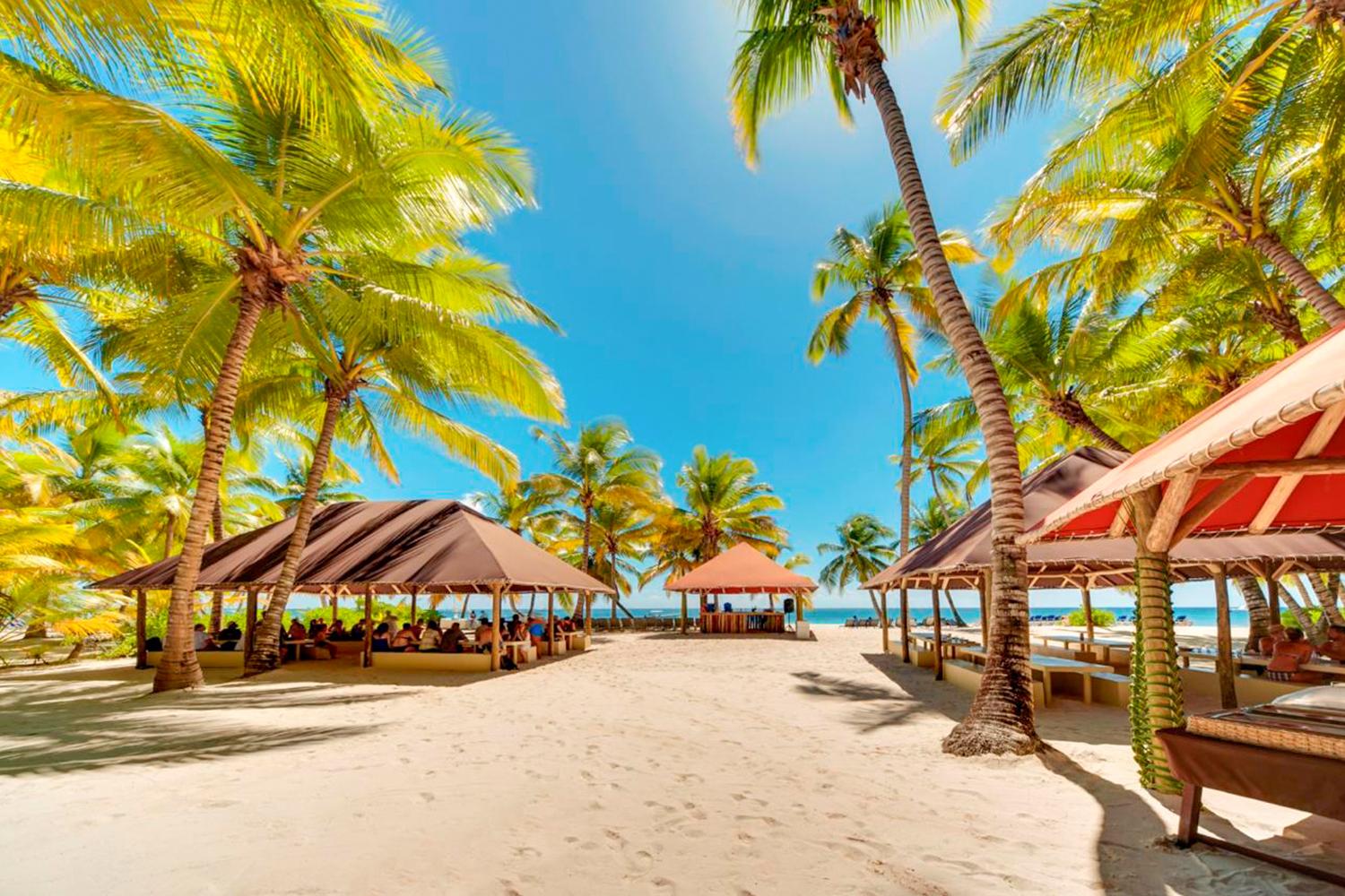 Saona Luxury 3